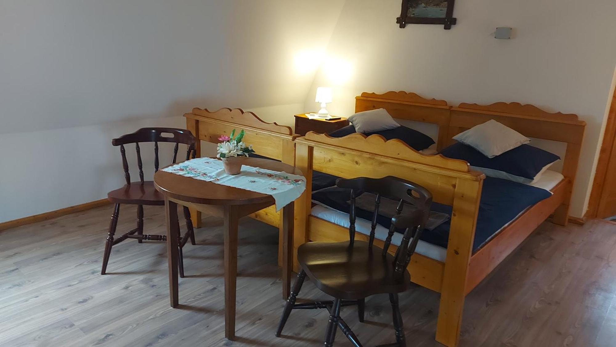 Appartement Anna Apartman à Maroslele Extérieur photo